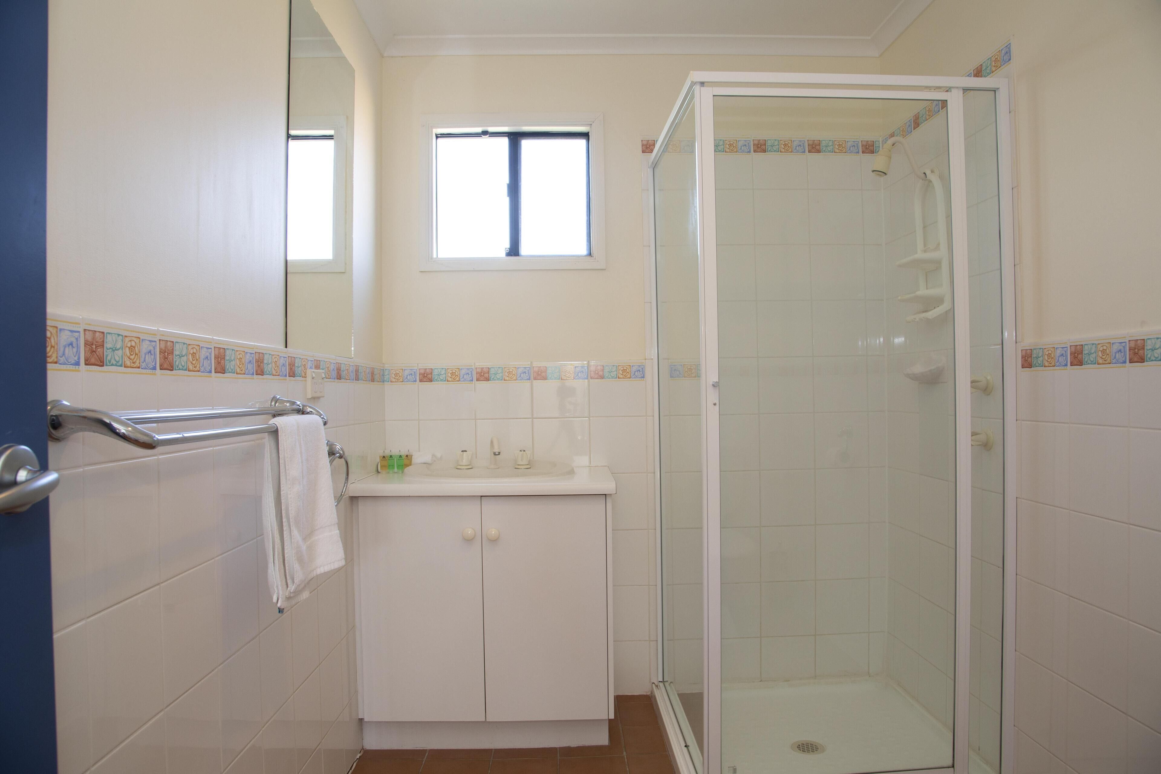 Zephyr Shores - Port Willunga - Cosy Beach Retreat just Moments from the Beach — image 15