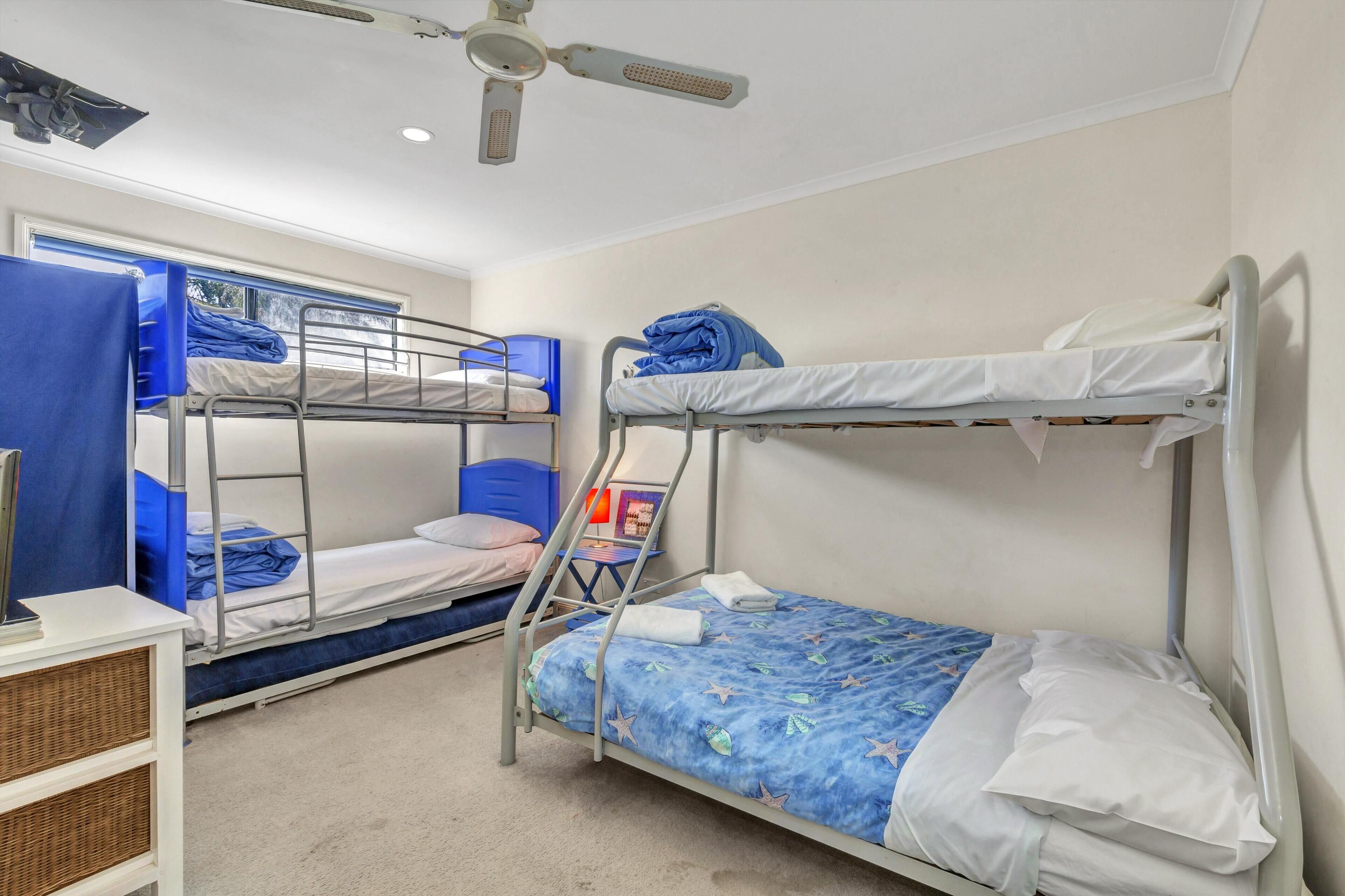 Zephyr Shores - Port Willunga - Cosy Beach Retreat just Moments from the Beach — image 14
