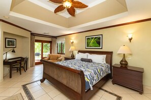 2 bedrooms, in-room safe, desk, free WiFi
