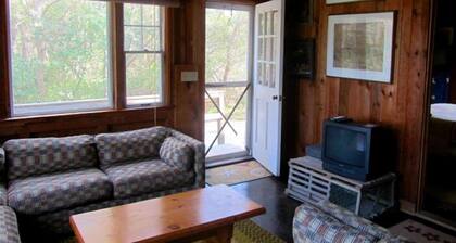 Indian Neck Cottage with Beautiful Views (1310)