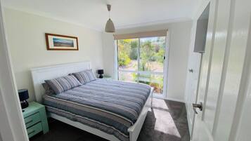 4 bedrooms