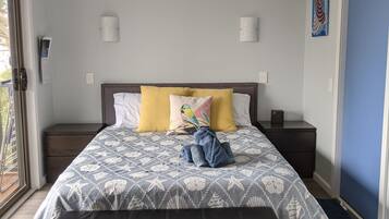 1 bedroom, desk, iron/ironing board, free WiFi