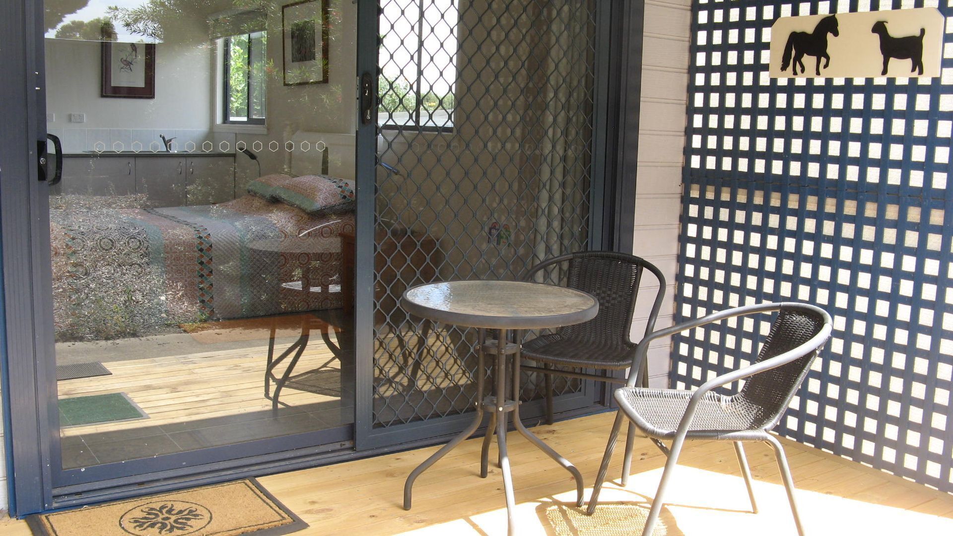 Ballan Horse & Goat Self-Catering - Kids free for two or more nights' bookings