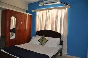 2 bedrooms, WiFi, bed sheets