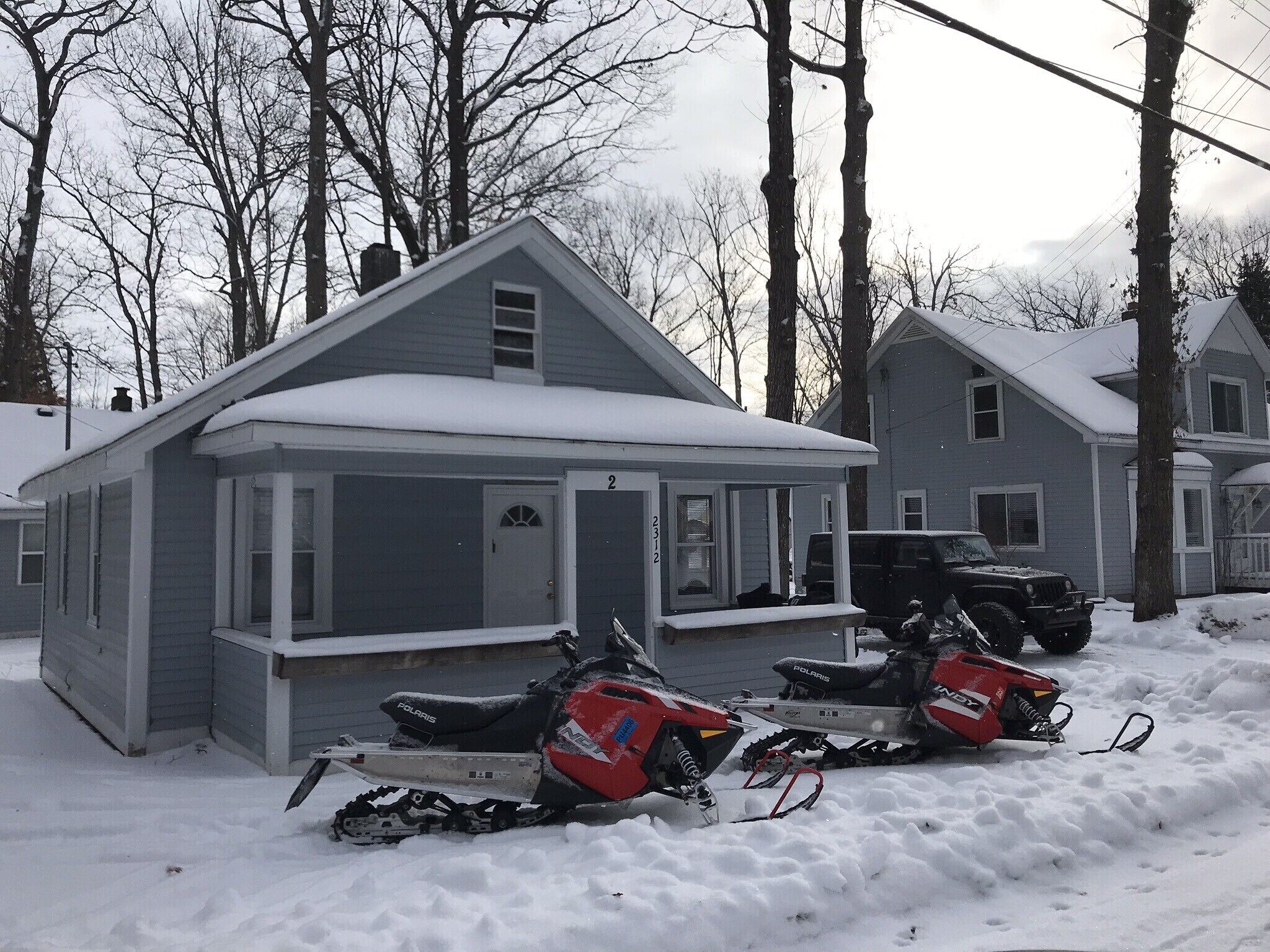 CABIN #2 WITH LAKE VIEW AT HIGGINS LAKE - TRUE NORTH CABIN RENTALS.