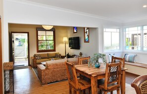 Smart TV, DVD player, books, stereo