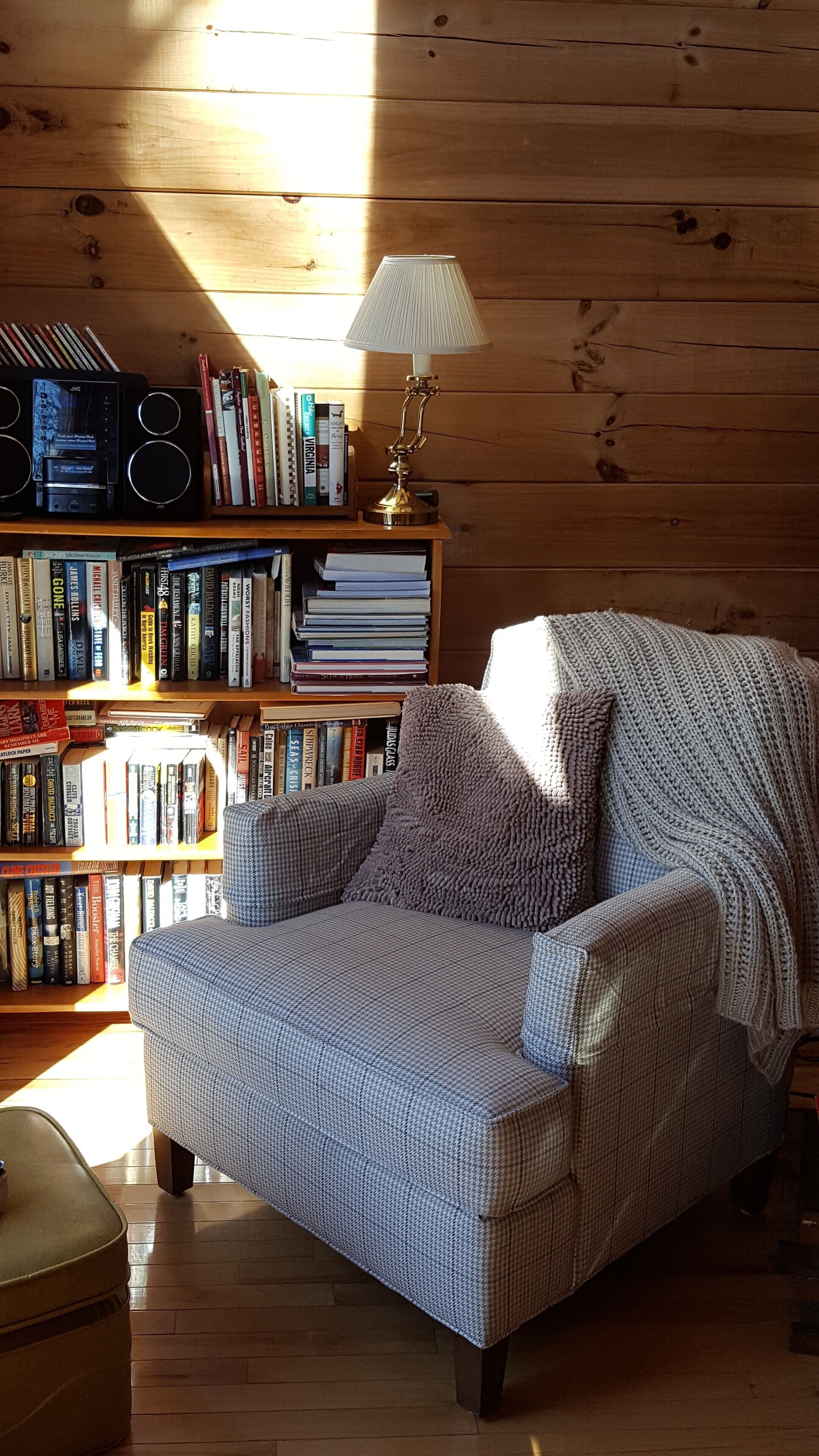 Bear's Lair Cabin on New River~ Relax in Rustic Elegance