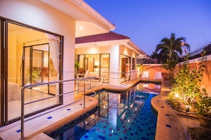 Pool - 2bdr Avoca Pool Villas 65 (Muang Pattaya)