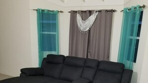 House, 2 Bedrooms, Non Smoking