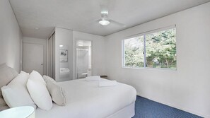 2 bedrooms