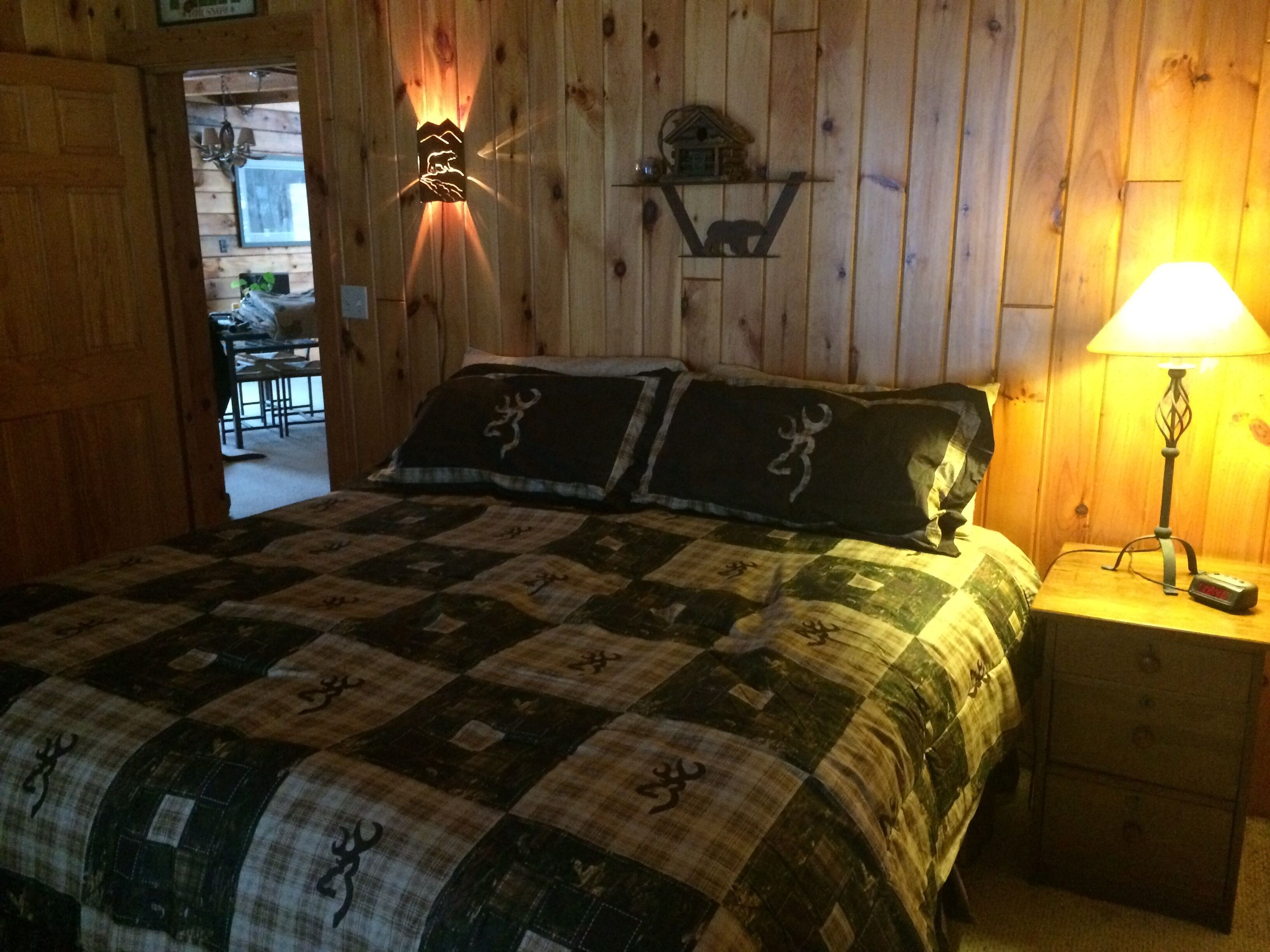 Log Cabin In the Woods 