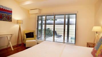 5 Schlafzimmer, Bügeleisen/Bügelbrett, WLAN, Bettwäsche