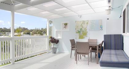 **Blue Point Cottage No 1 Bermagui**