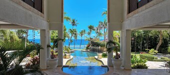 Beach Villa specializing in weddings, milestone & corporate events.