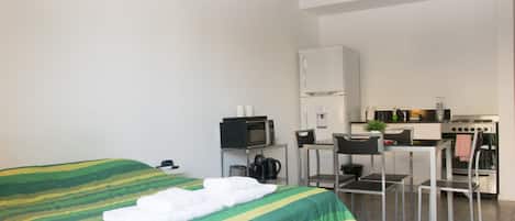 Standard Studio, 1 Double Bed, Non Smoking, Balcony
