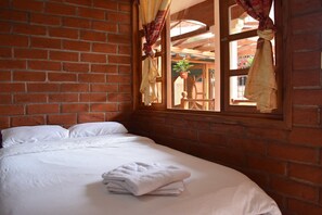 Phòng đôi dành cho gia đình | Màn/rèm cản sáng, bàn ủi/dụng cụ ủi quần áo 
