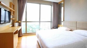 1 bedroom, in-room safe, internet - 1 BR Apartment With Panoramic View (Bangkok)