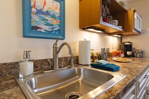 Fridge, microwave, coffee/tea maker, toaster