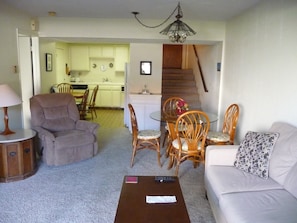 Smart-tv, dvd-afspiller, bøger