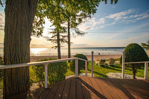Best Beach House “Sweet Spot” on Sylvan Beach