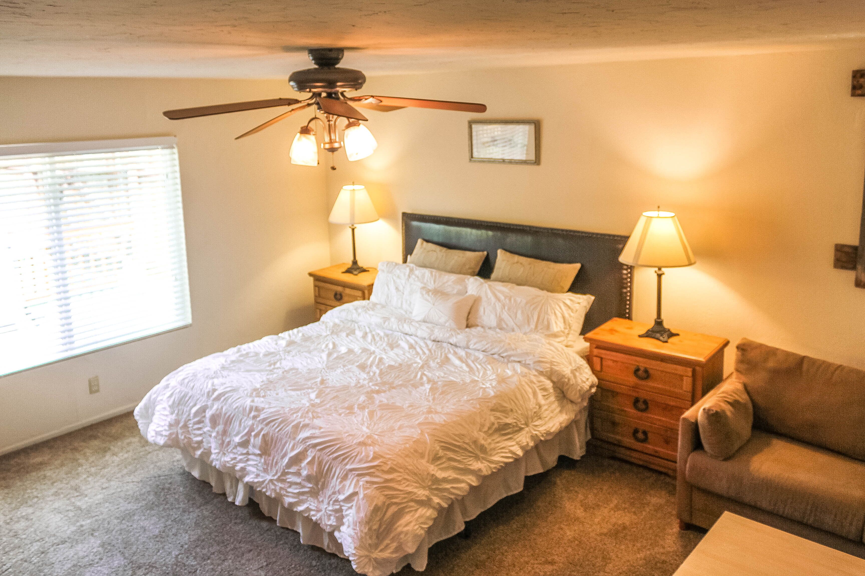 Families! Couples! Corporate Retreats! Perfect for any stay. #HSR21-000870 