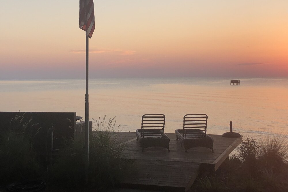 Beachfront Estate on the Chesapeake Bay, Private Beach & 30-Mile View