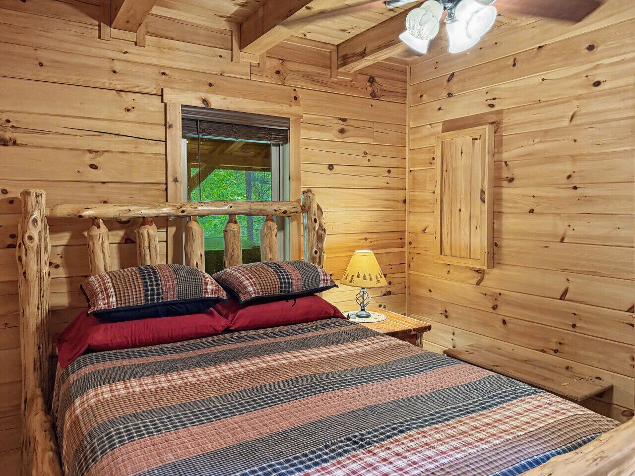 3 chambres, fer et planche à repasser, lit parapluie, Wi-Fi gratuit