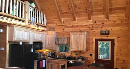 Cedar Ridge Lodge-Oma kylpyhuone-Hytti-Standardi