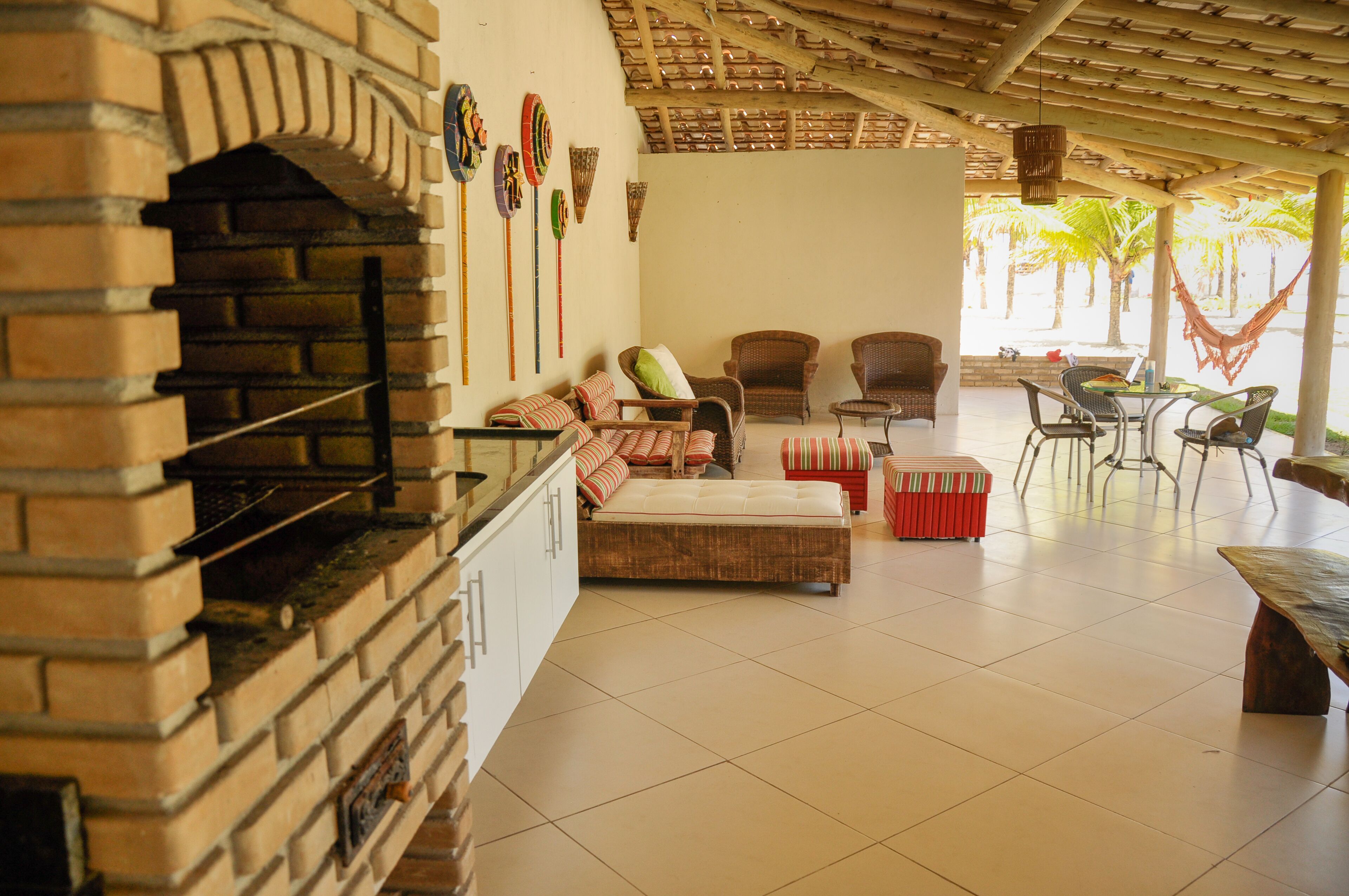 HOUSE PÉ NA AREIA PRAIA DO NORTE ILHÉUS - BAHIA. 