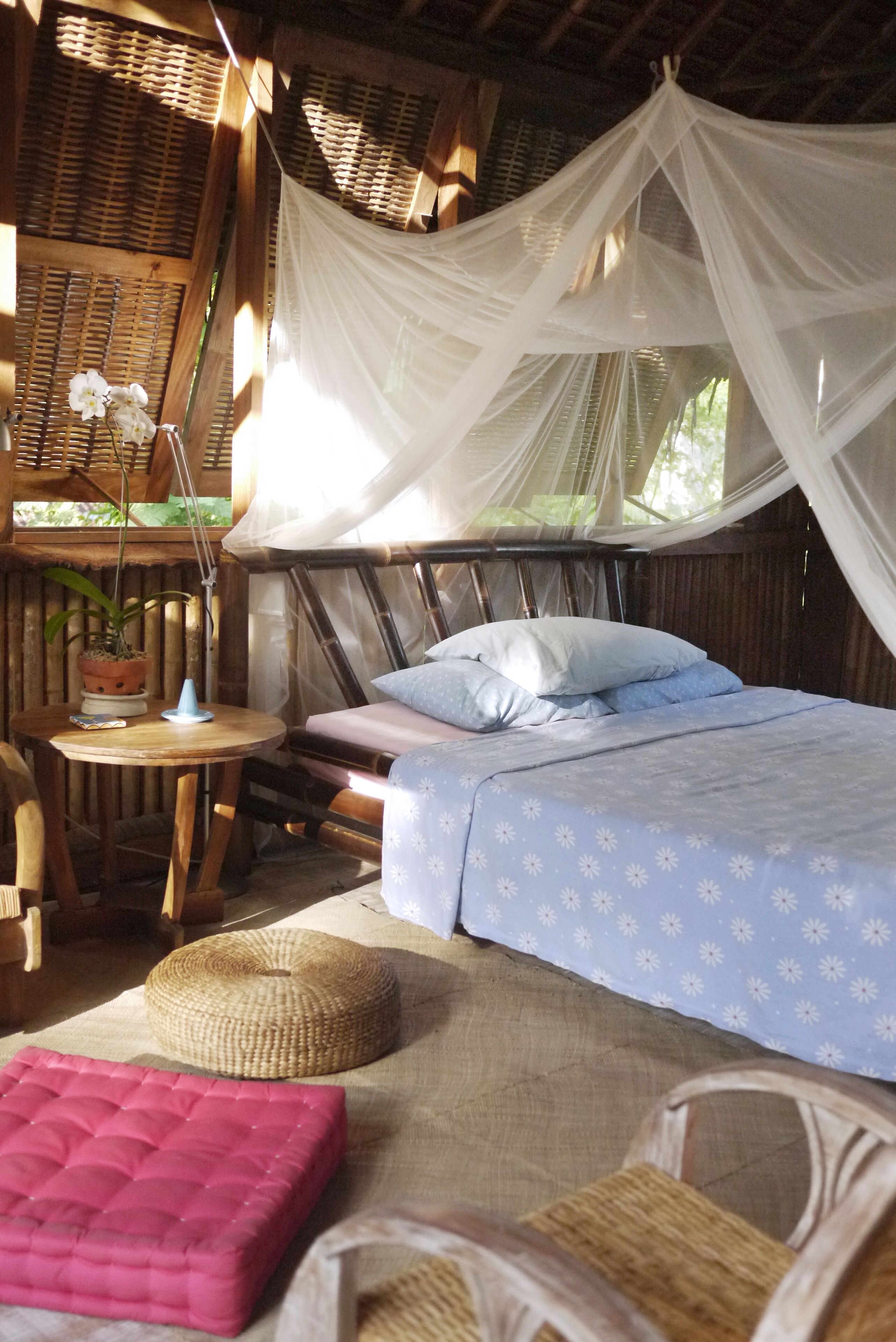 Gubuk Cinta di Kebun Pizza :