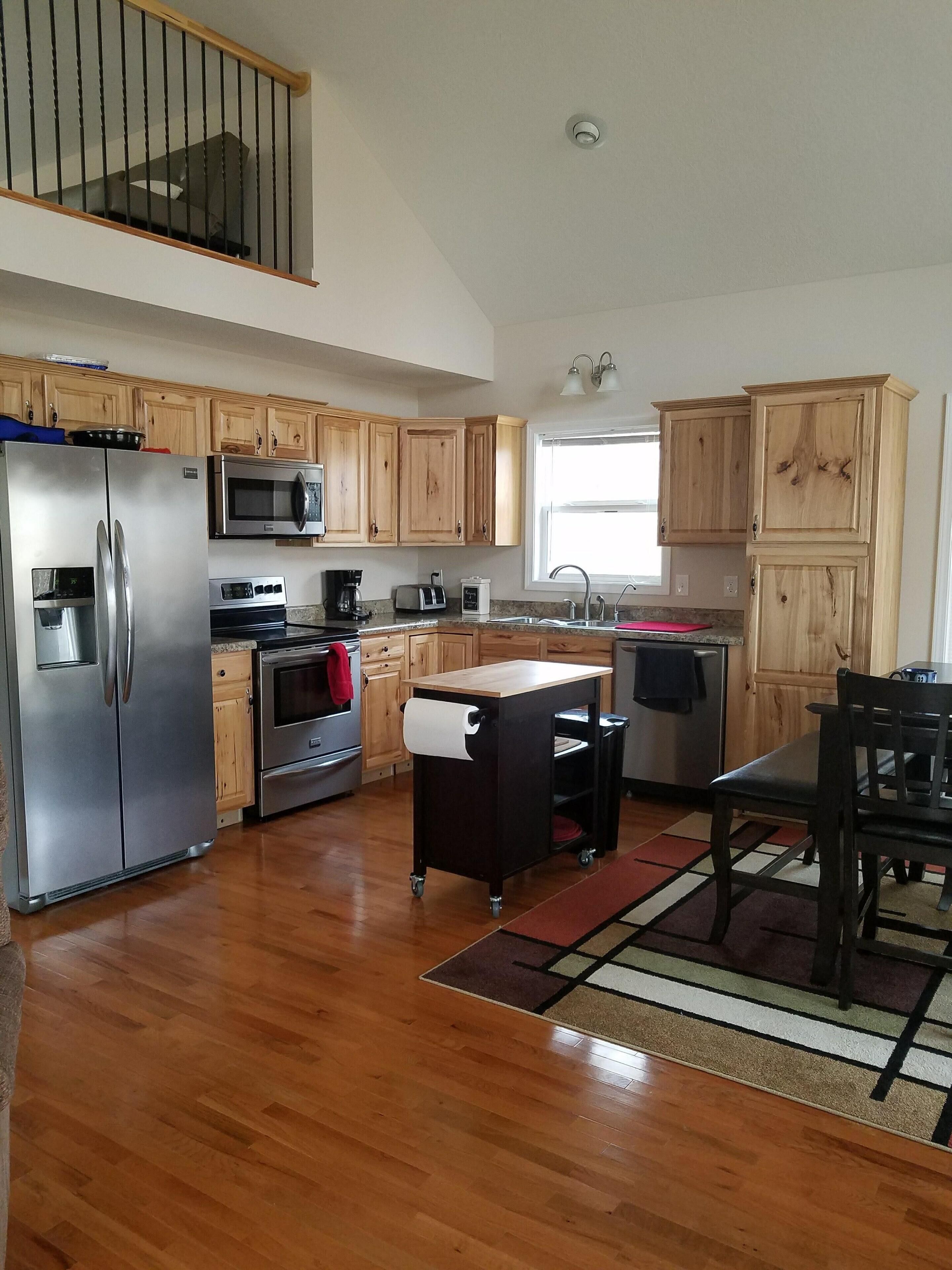 Relaxing Waterfront Retreat ~ Rough River Lake ~ Includes Kayaks! 