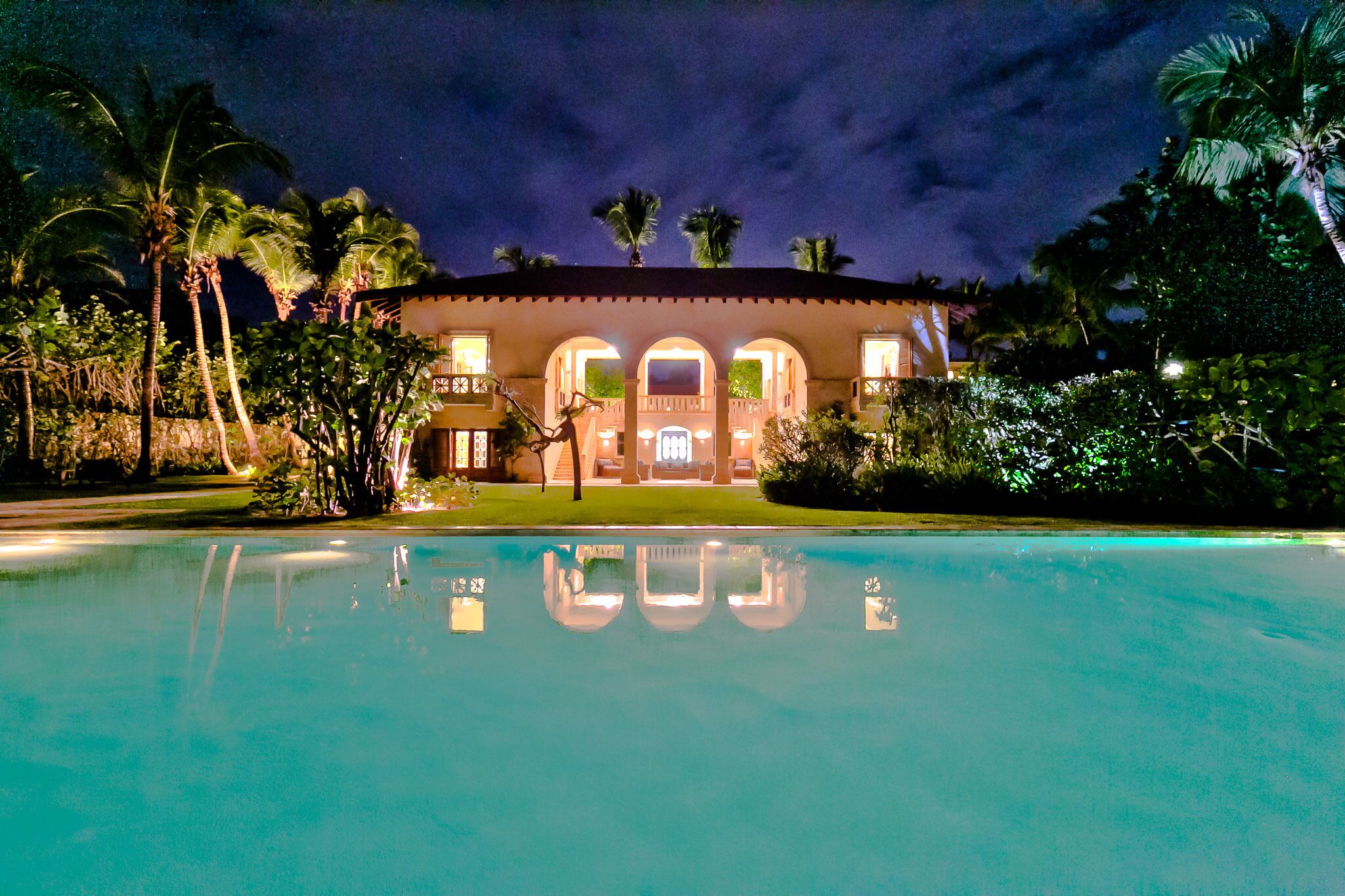 La Serena - Eight Bedroom Villa, Sleeps 16