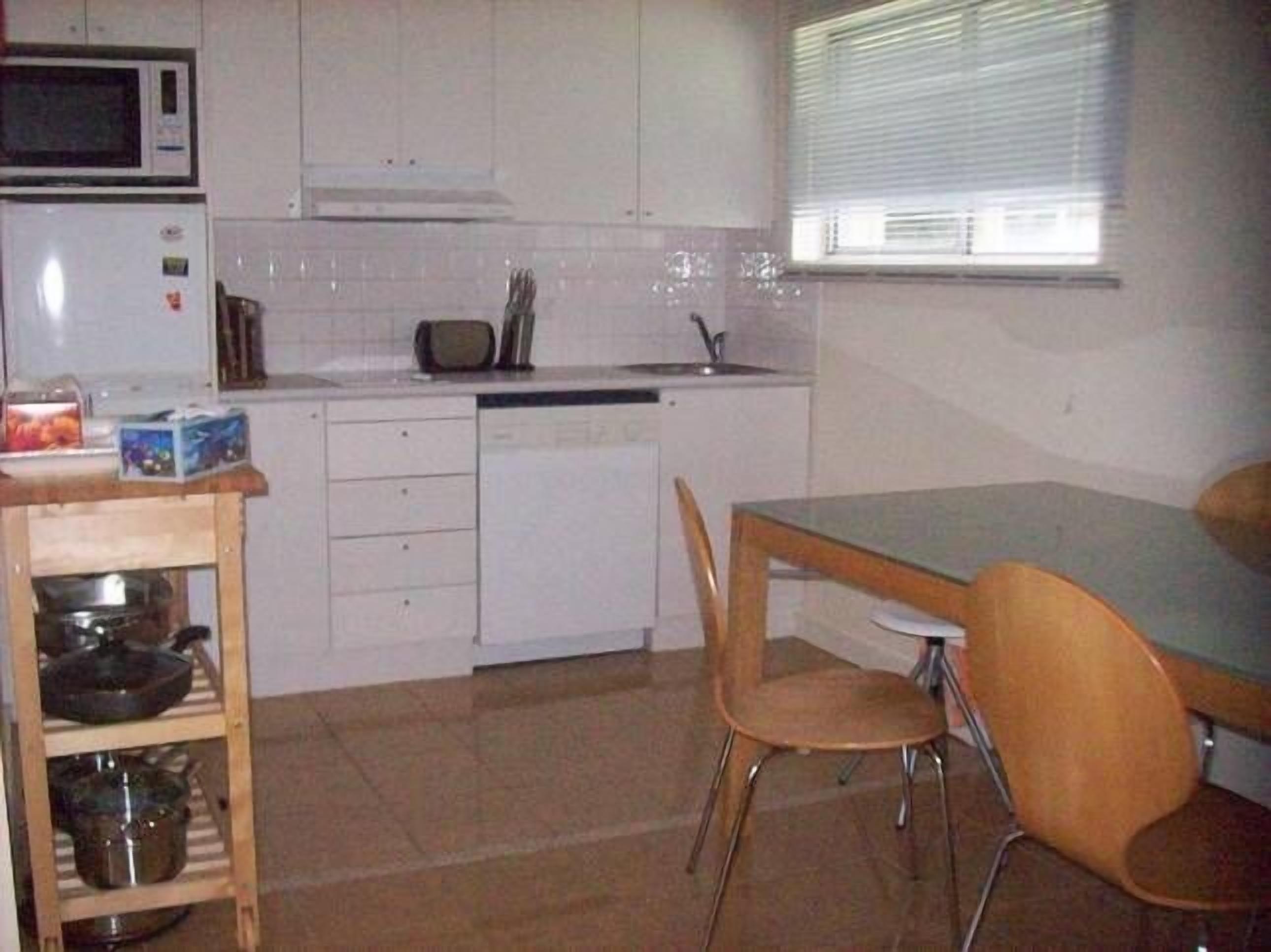 Tombarra 5C Apartment — image 4