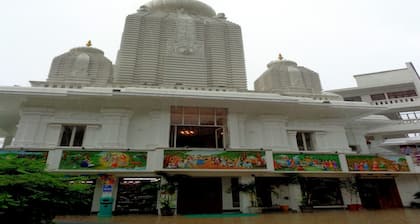 Twin Bed Room Near Muni Ki Reti