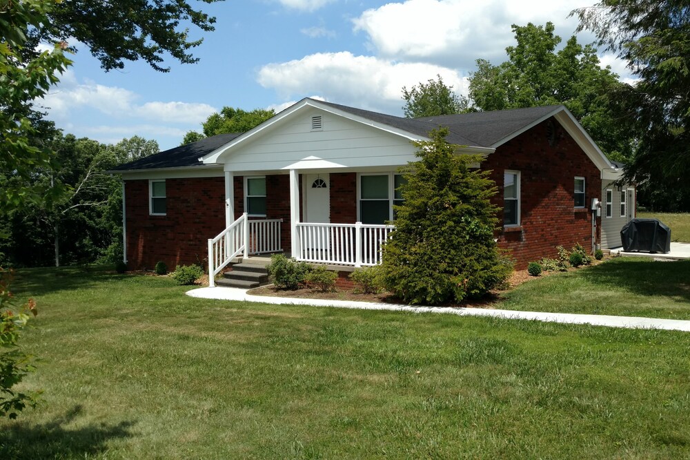 7 Bedroom Home/Lake Cumberland/Somerset/Pulaski County Park/Lees Ford Marina