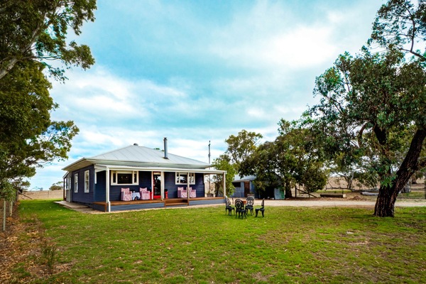Rabbiter's Hut exterior