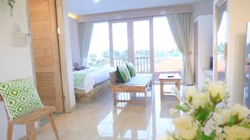 1 chambre, coffres-forts dans les chambres, bureau, Wi-Fi gratuit