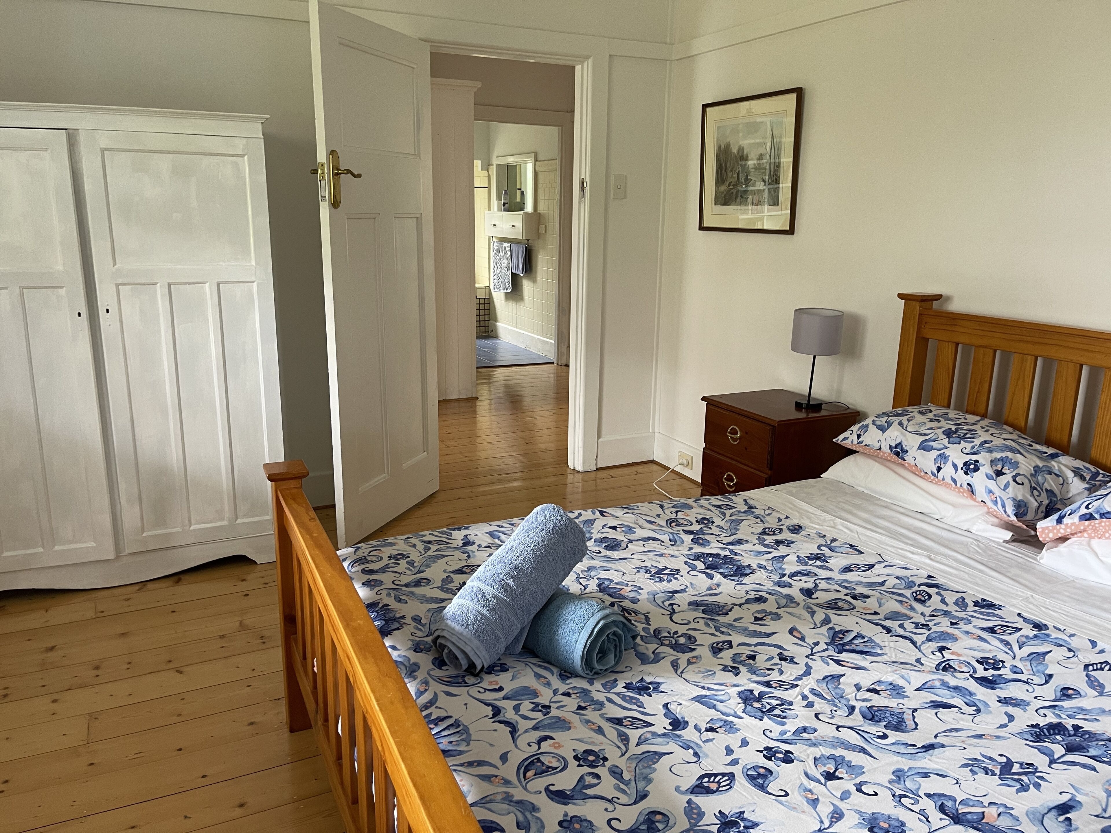 Magical house in acres of native bush