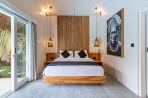 4 bedrooms, in-room safe, iron/ironing board, travel cot