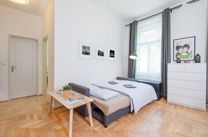 1 quarto