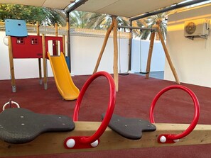 Children's area - Private Luxury Resort & Spa - individual self-contained villas with pool (Ar Rumays)