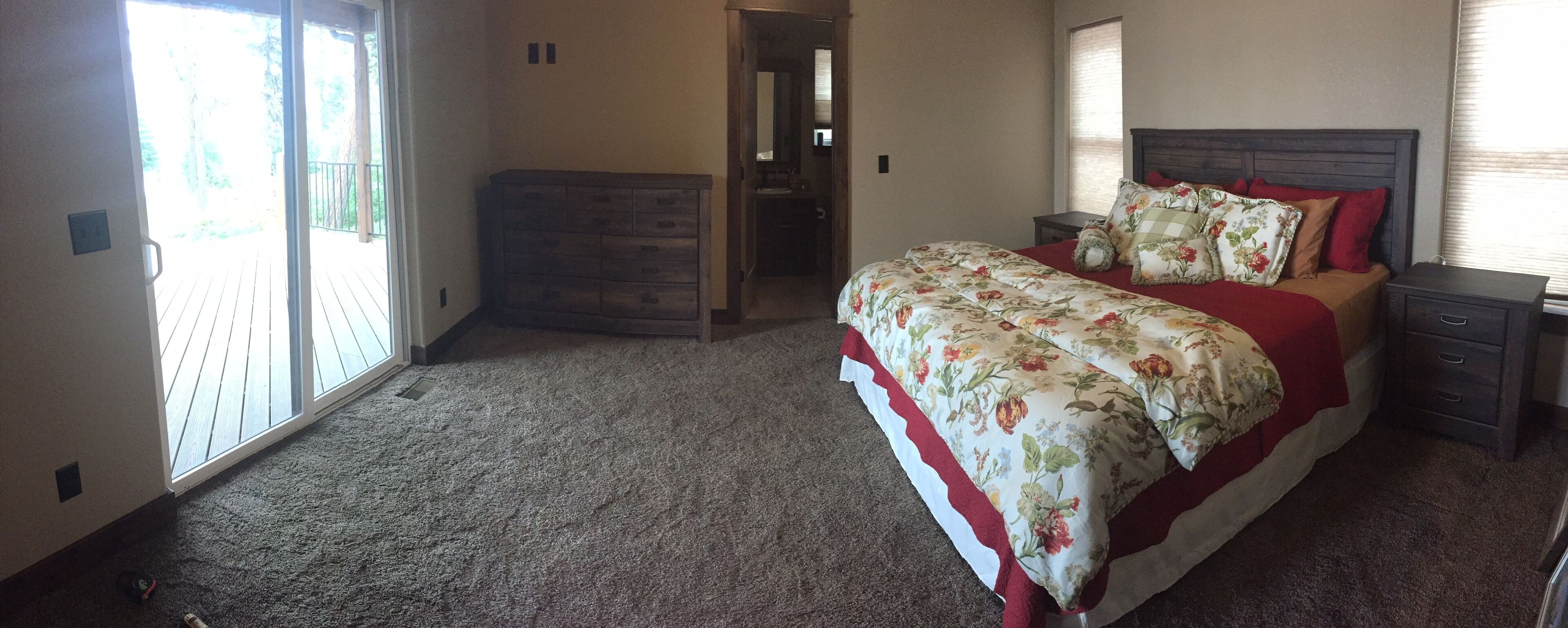 Beautiful Lakefront Lodge On Placid Lake