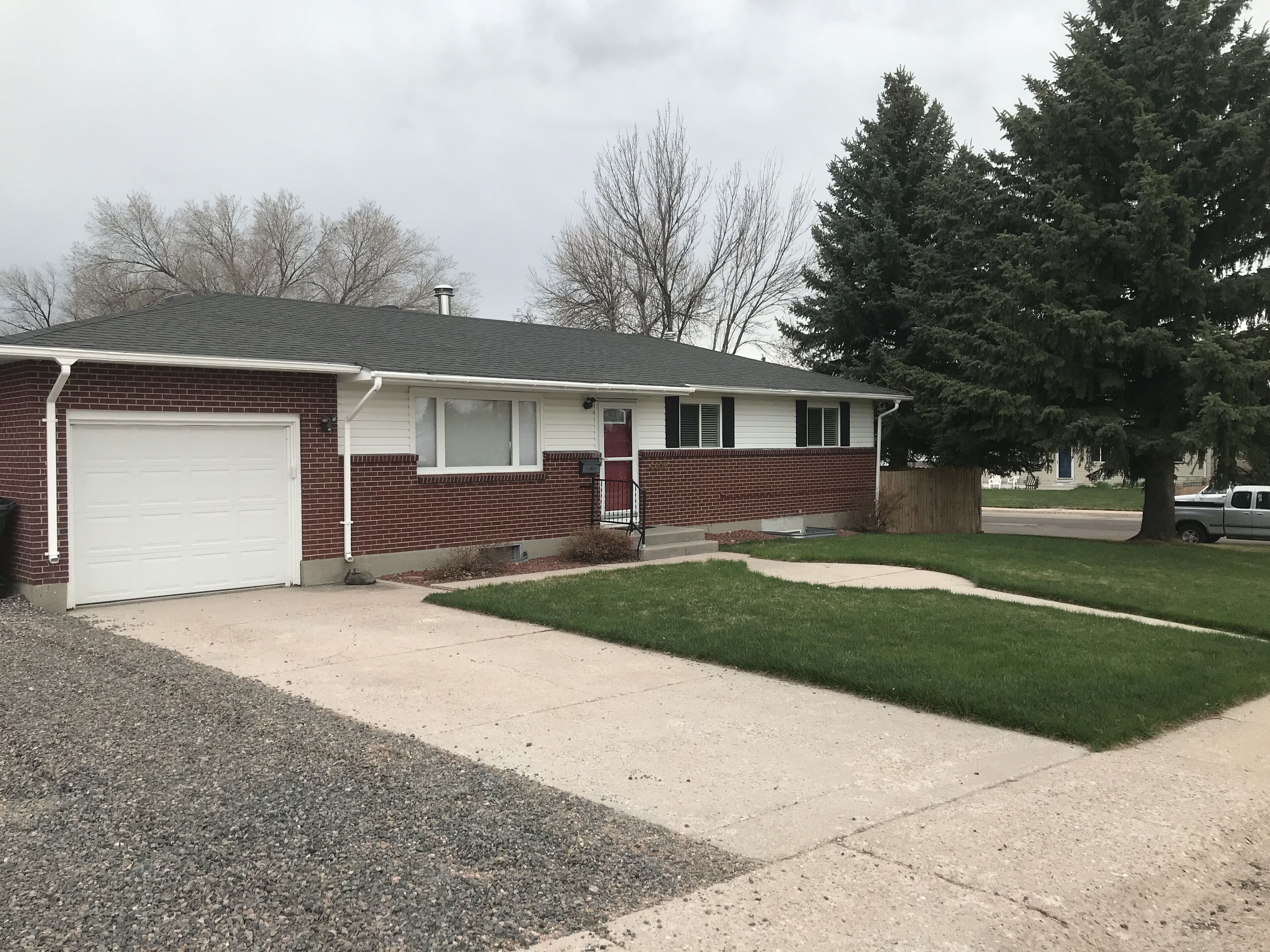 Welcoming Spacious home, great location