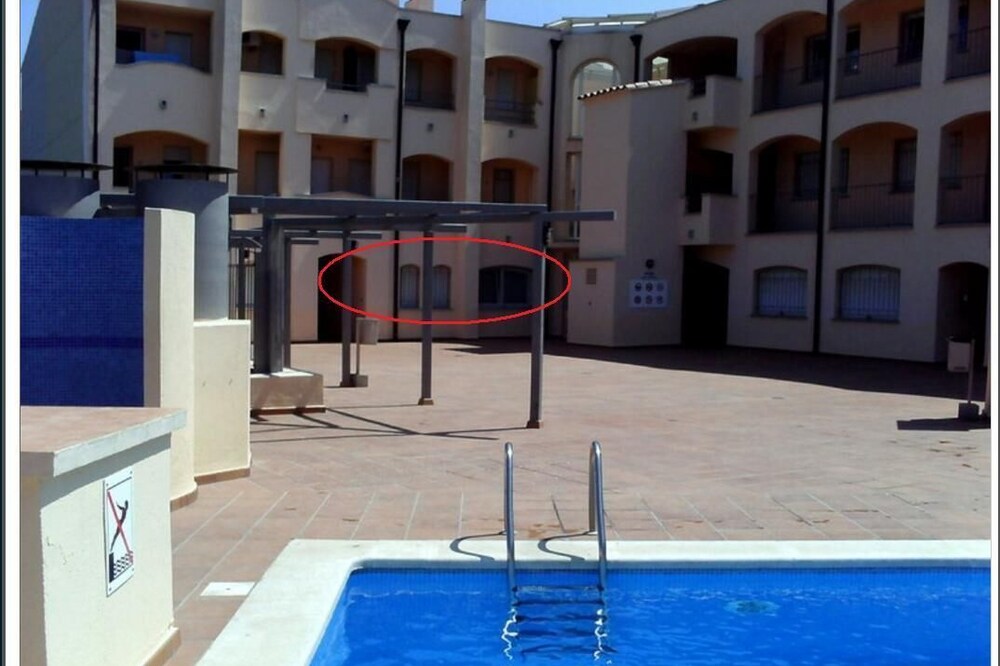 Property close to the beach! With a swimming pool!