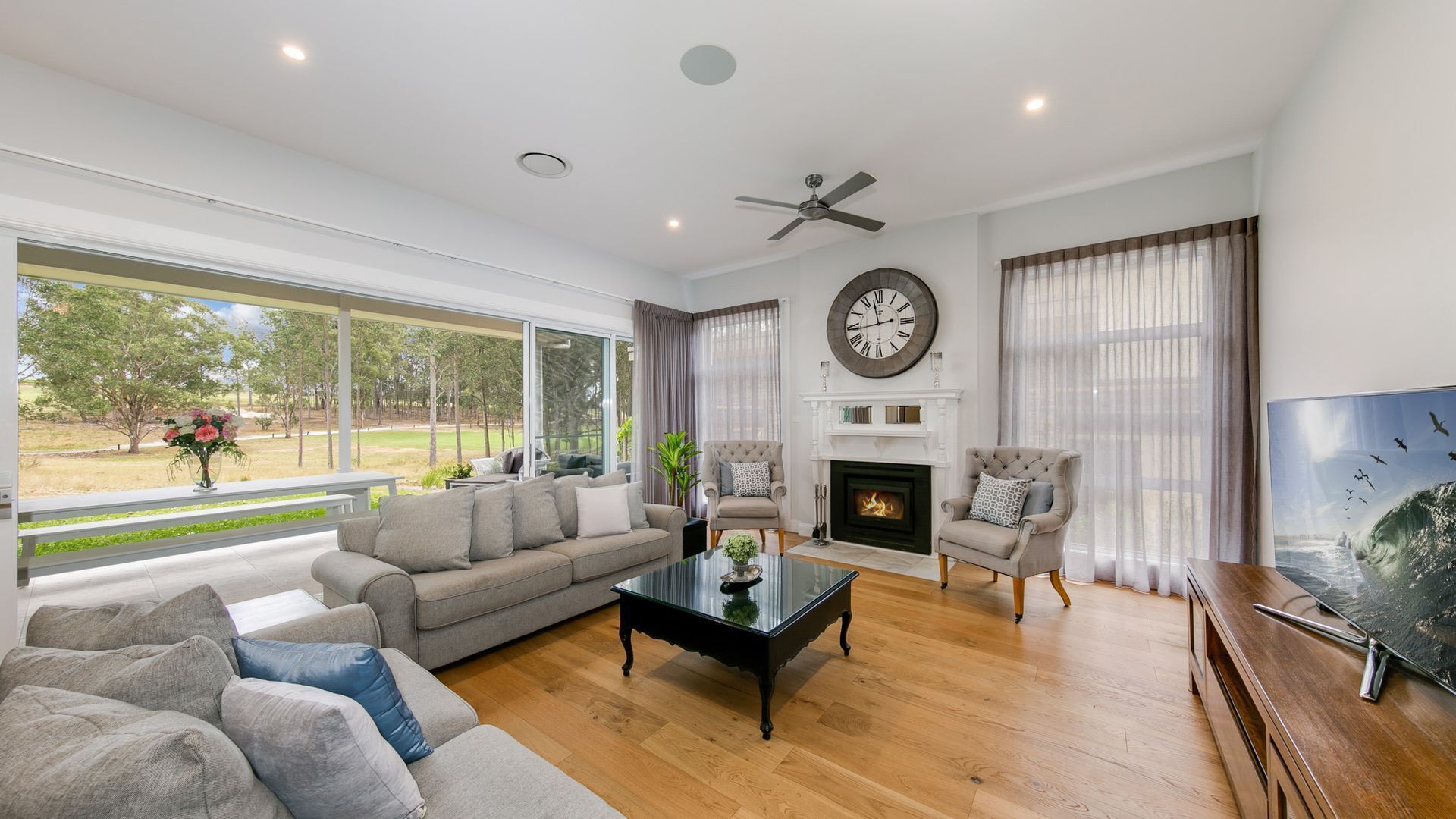 The Grey House - Heart of the Hunter