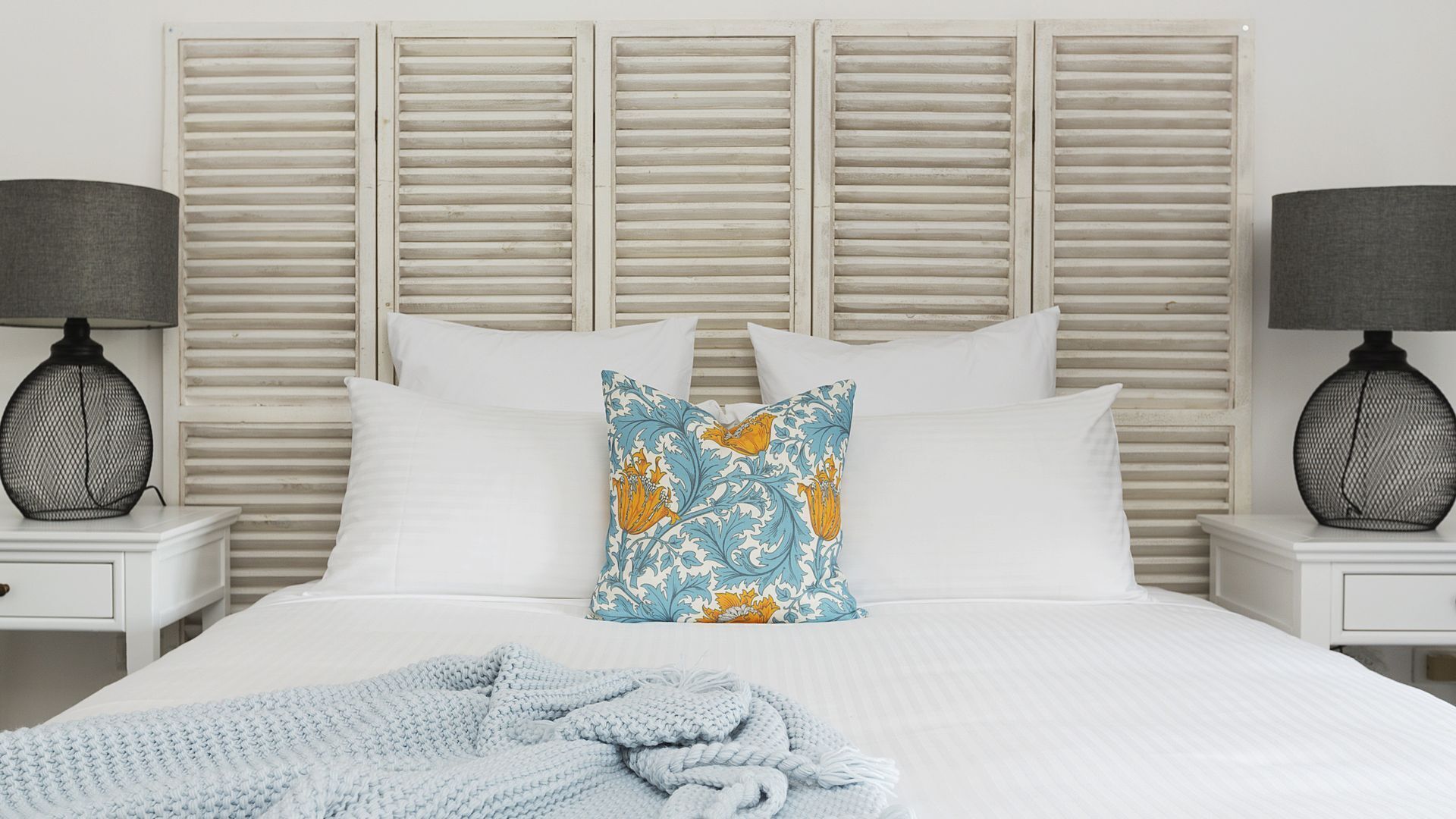 Wine Country Lodge - large country home