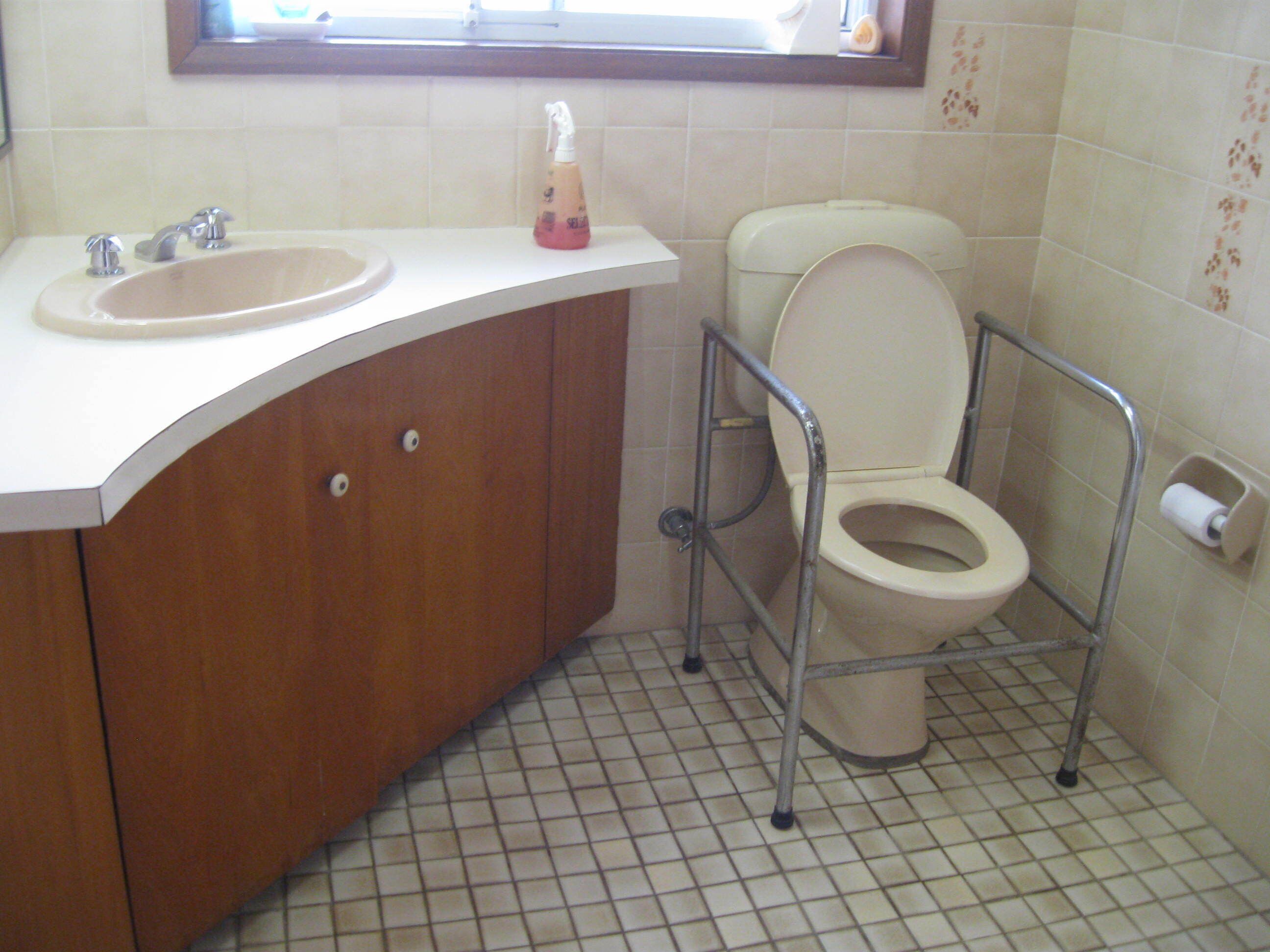 Linley Point Harbourview 2 bedroom pet-friendly home with disabled facilities. — image 22