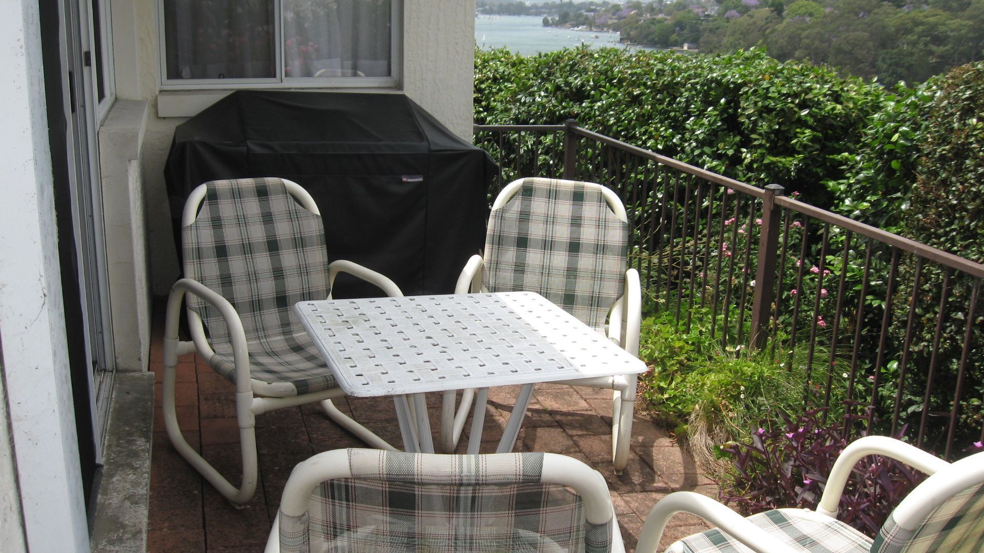 Linley Point Harbourview 2 bedroom pet-friendly home with disabled facilities. — image 13