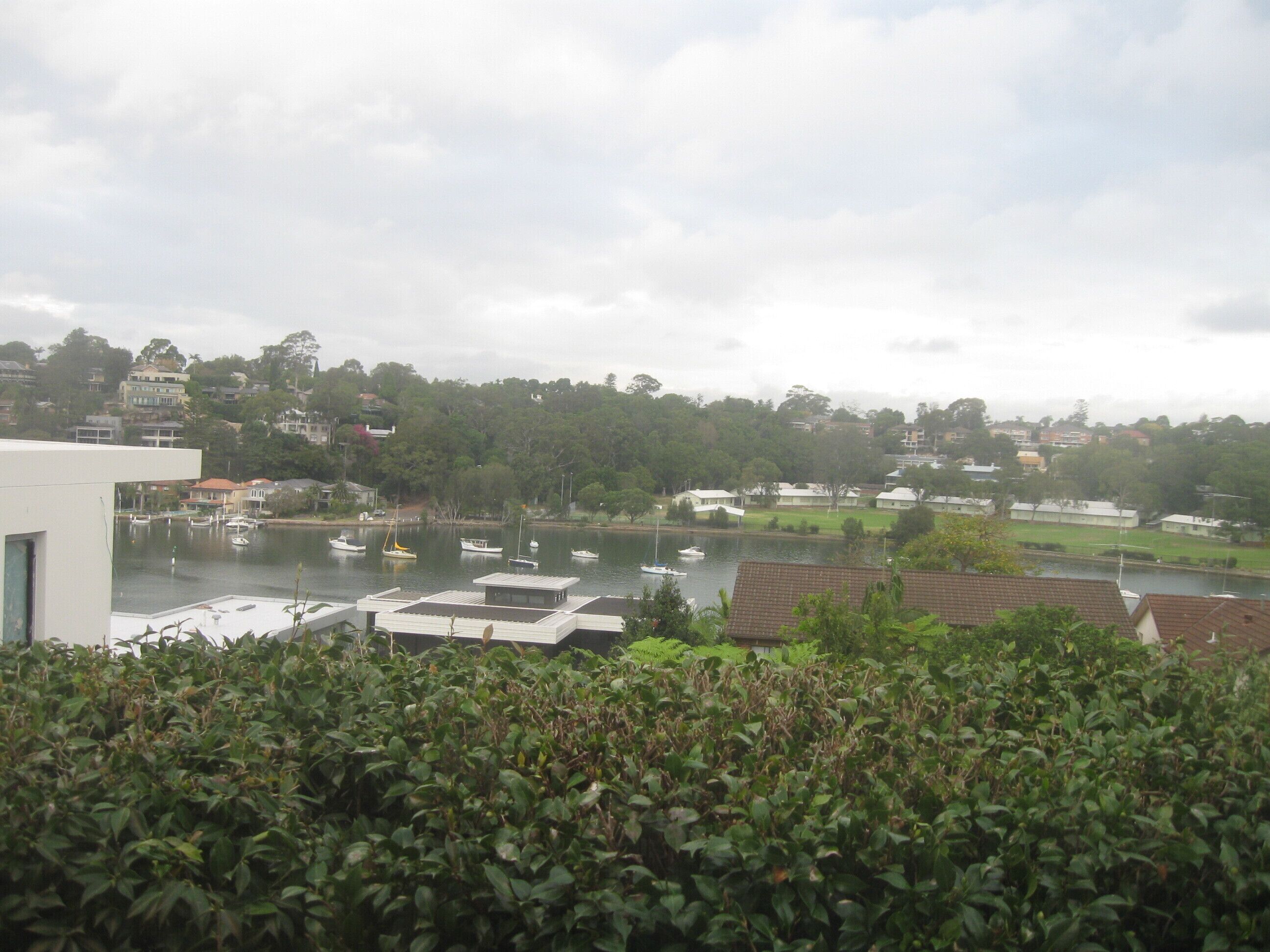 Linley Point Harbourview 2 bedroom pet-friendly home with disabled facilities. — image 4