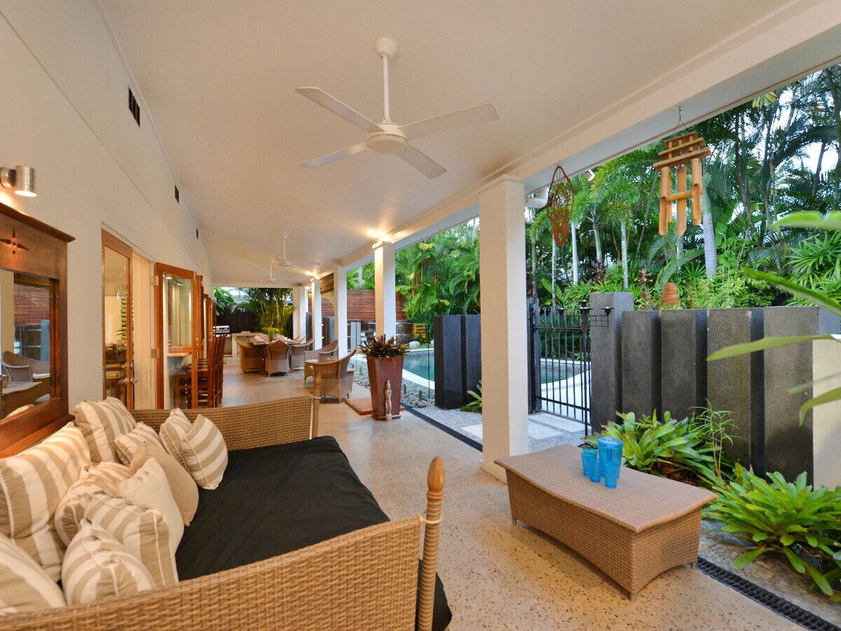 9 Solander Blvd - 4 Bedroom House Close to the Beach